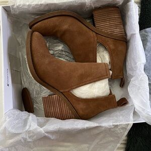 Steve Madden Brown Suede Ankle Boots, 7.5